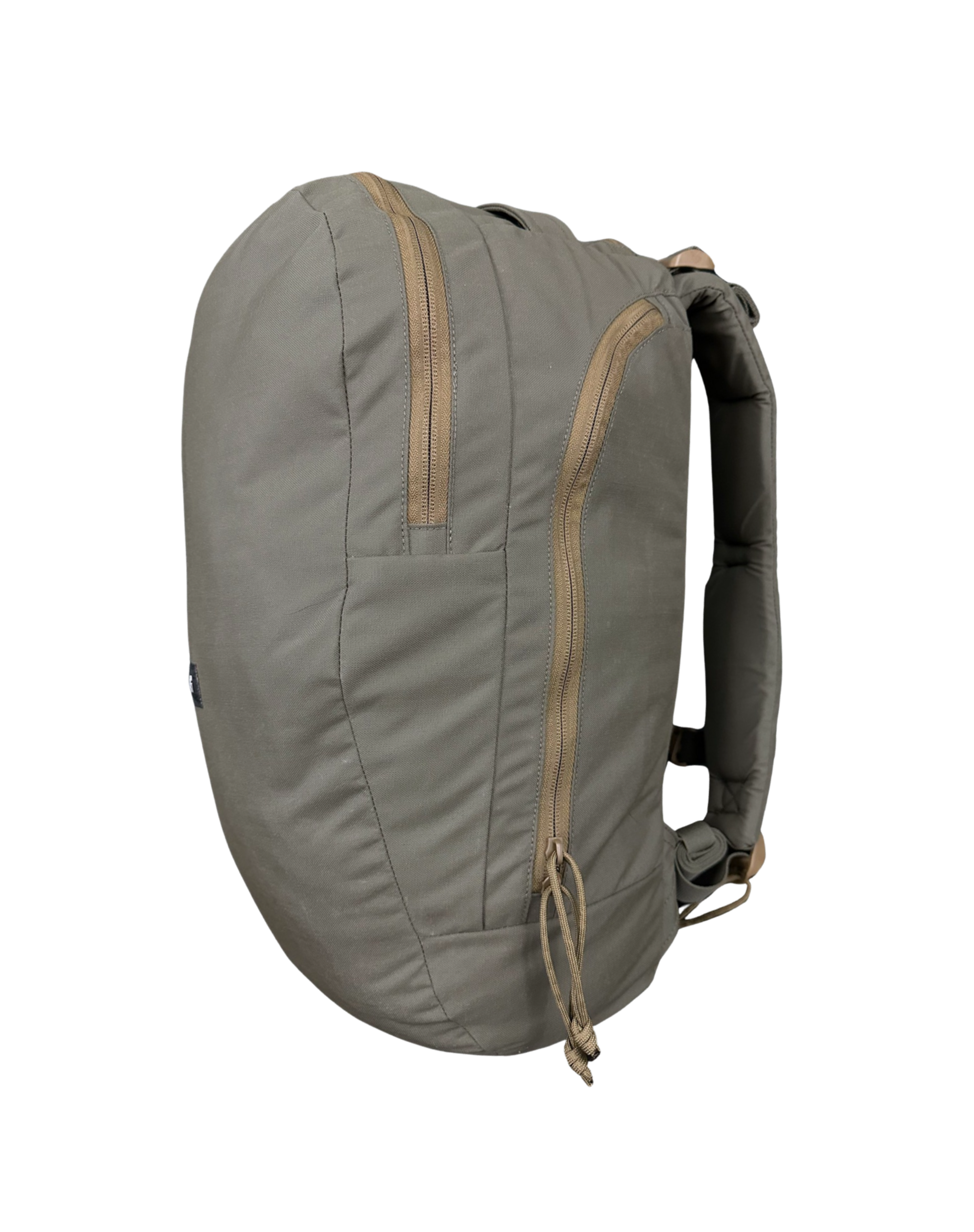 ruckmule crux day pack backpack right side zipper pocket