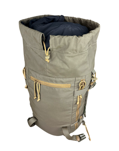 Ruckmule gunner mountain hiking hunting scouting backpack ranger green top opening front zipper pocket 